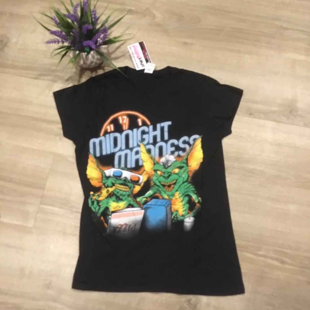 Gremlins horror Halloween tee shirt small
